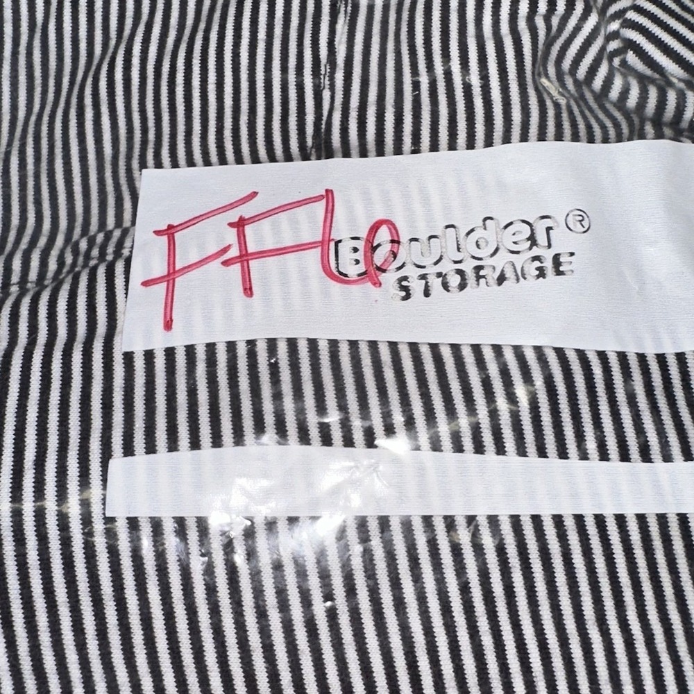 Patagonia Black/White Stripe Organic Cotton Short Sleeve Polo Hike Logo Men's L - Picture 6 of 6